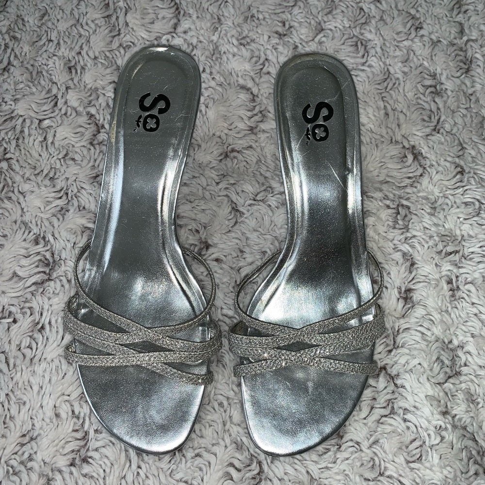 Metallic Silver slip in kitten heels
